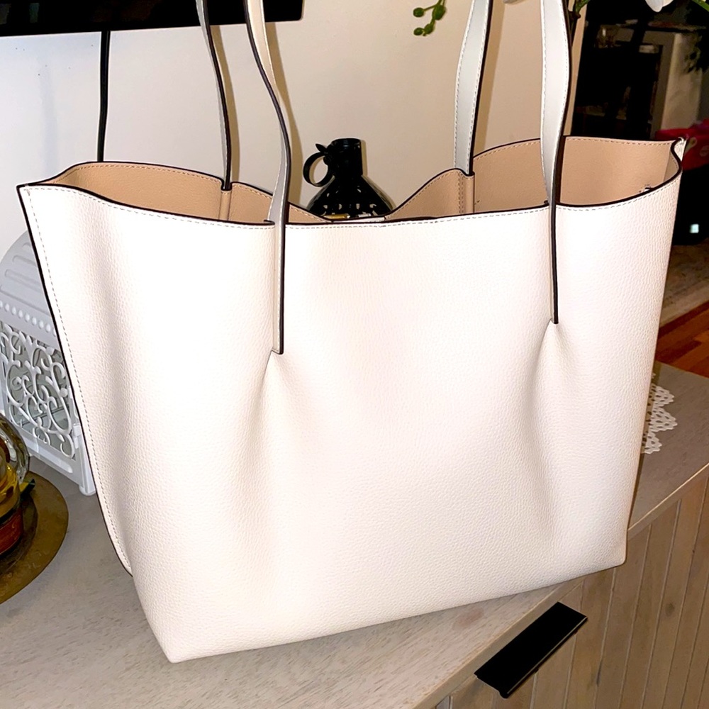 🌻Nwt Michael kors🌻cream large tote